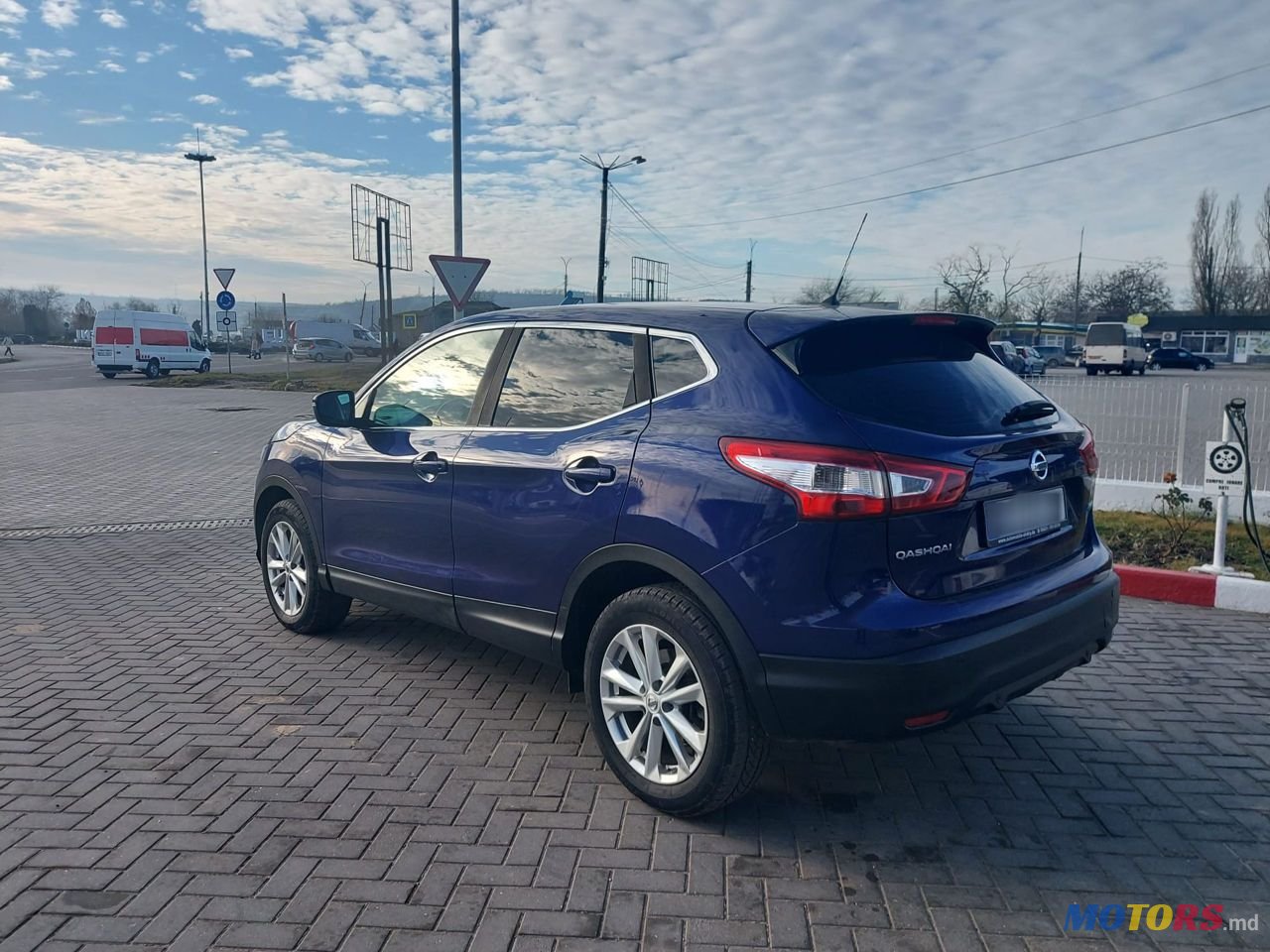 2014' Nissan Qashqai photo #2