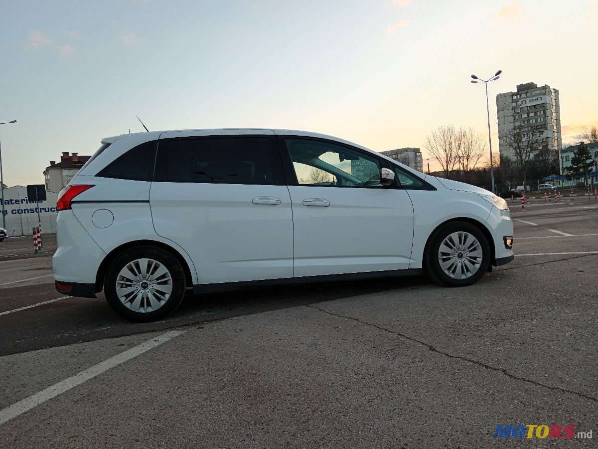 2017' Ford Grand C-MAX photo #5