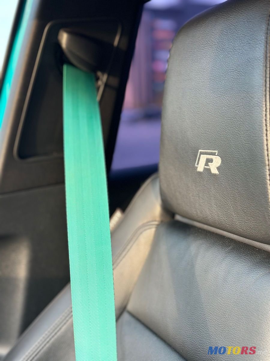 2013' Volkswagen Golf photo #6