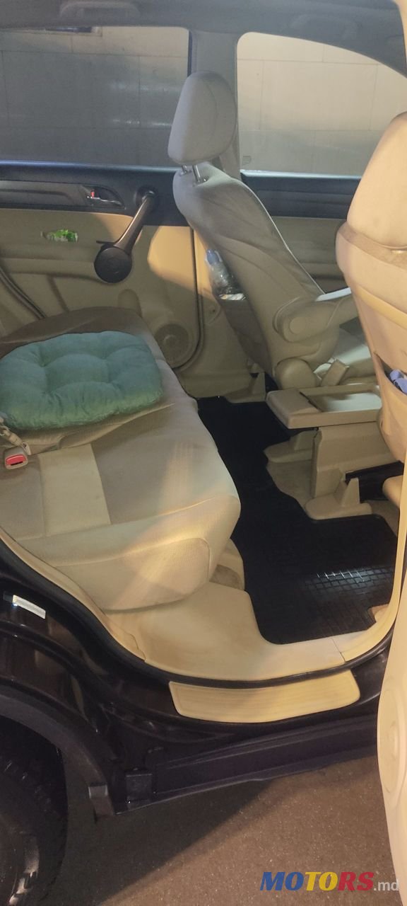 2007' Honda CR-V photo #3