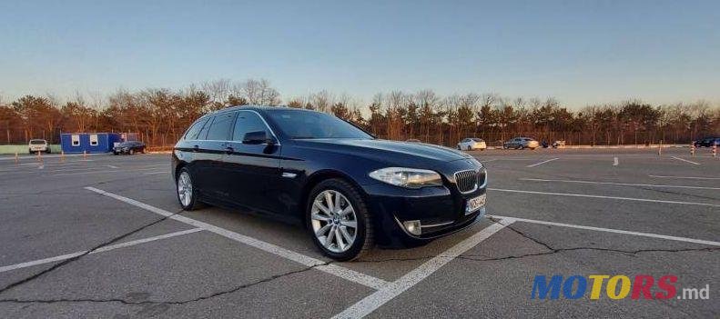 2013' BMW 5 photo #2