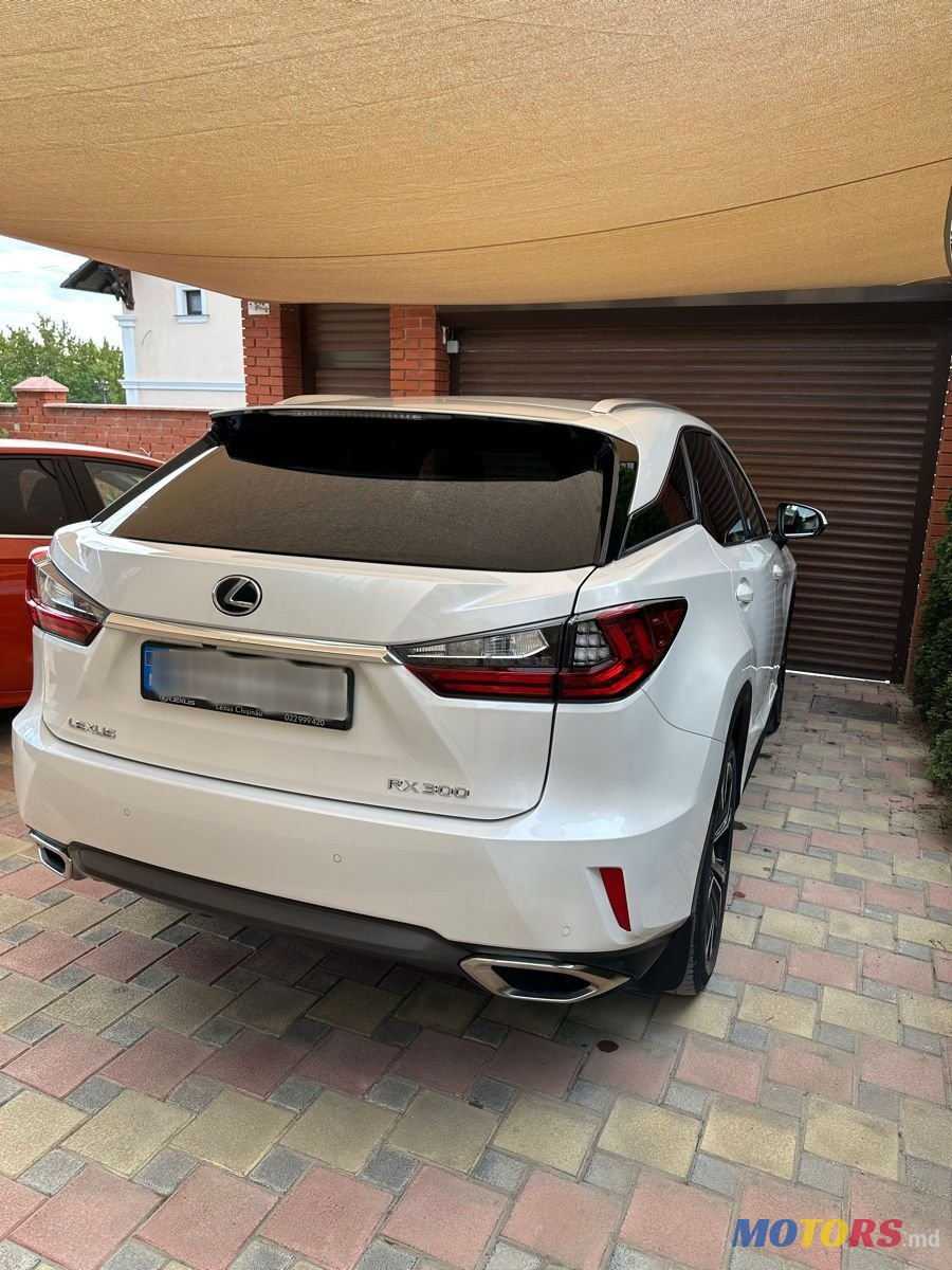 2019' Lexus Rx Series photo #5