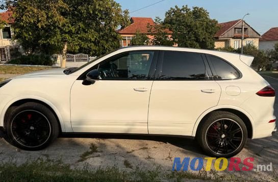 2015' Porsche Cayenne photo #4