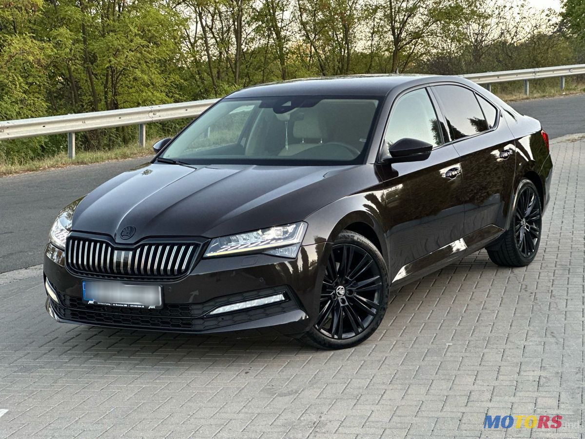 2020' Skoda Superb photo #3