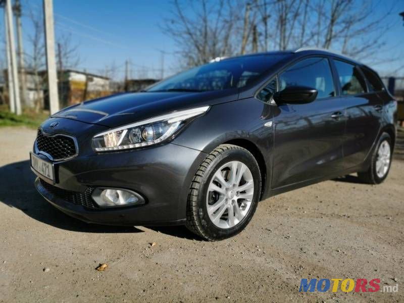 2013' Kia Ceed photo #3