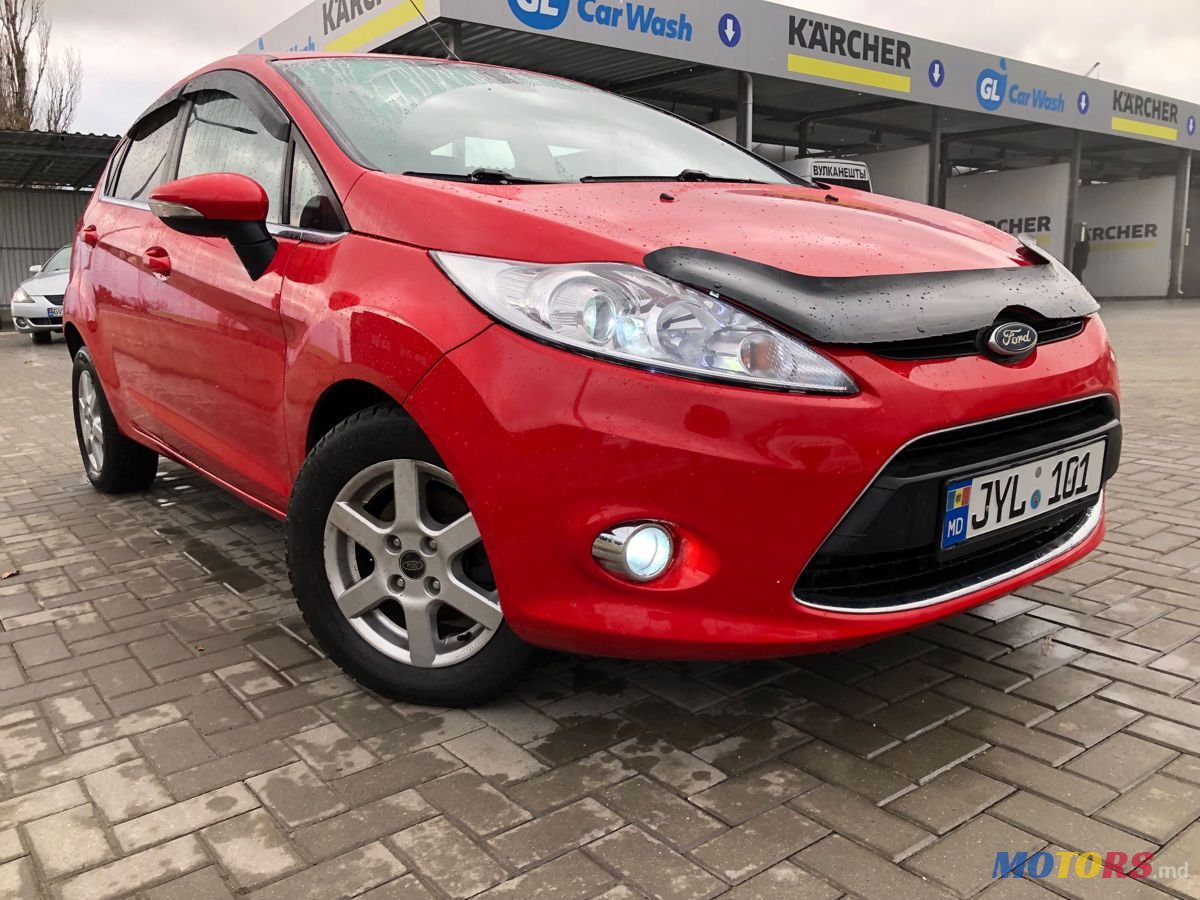 2010' Ford Fiesta photo #1