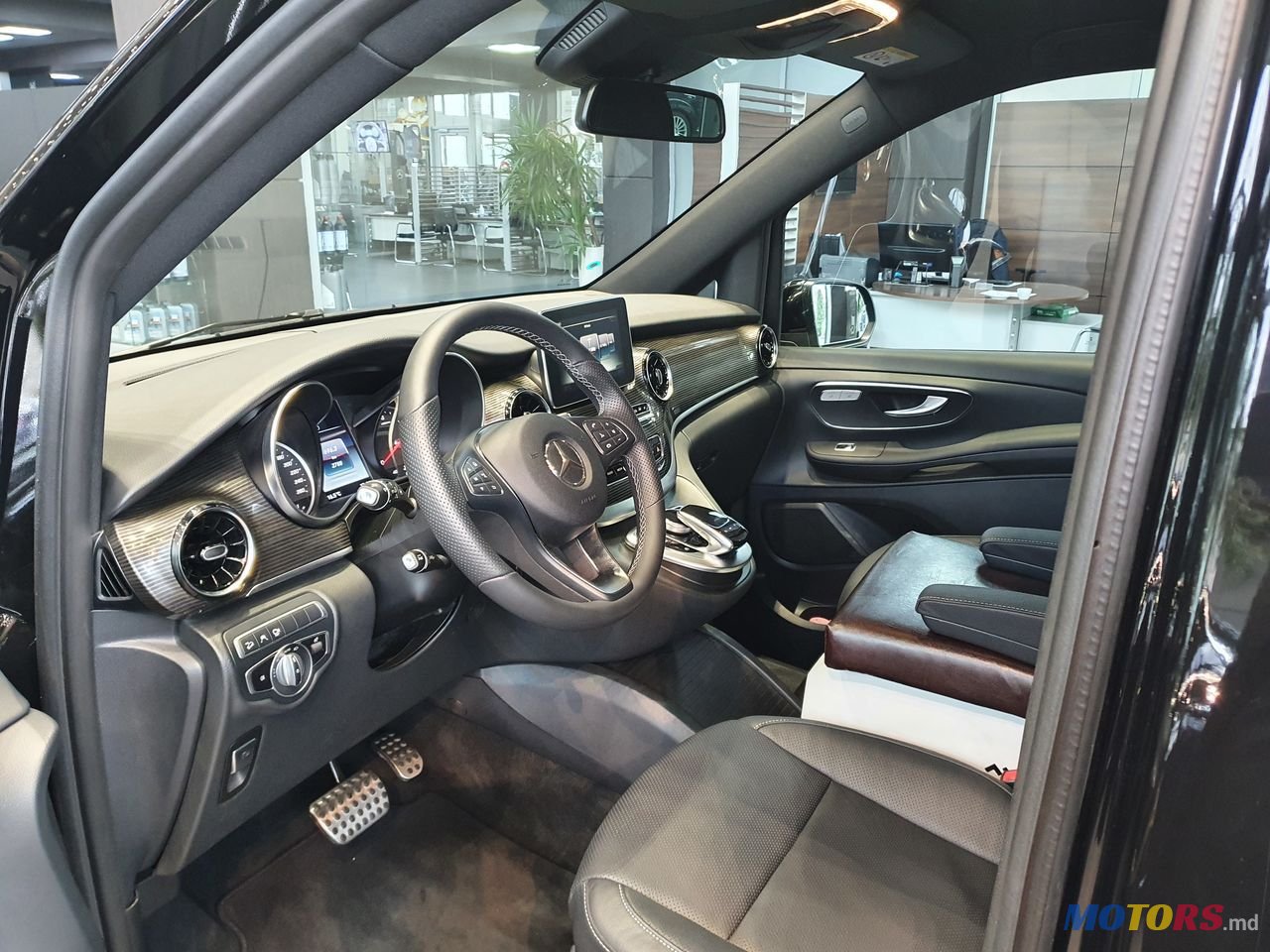 2019' Mercedes-Benz V Класс photo #4
