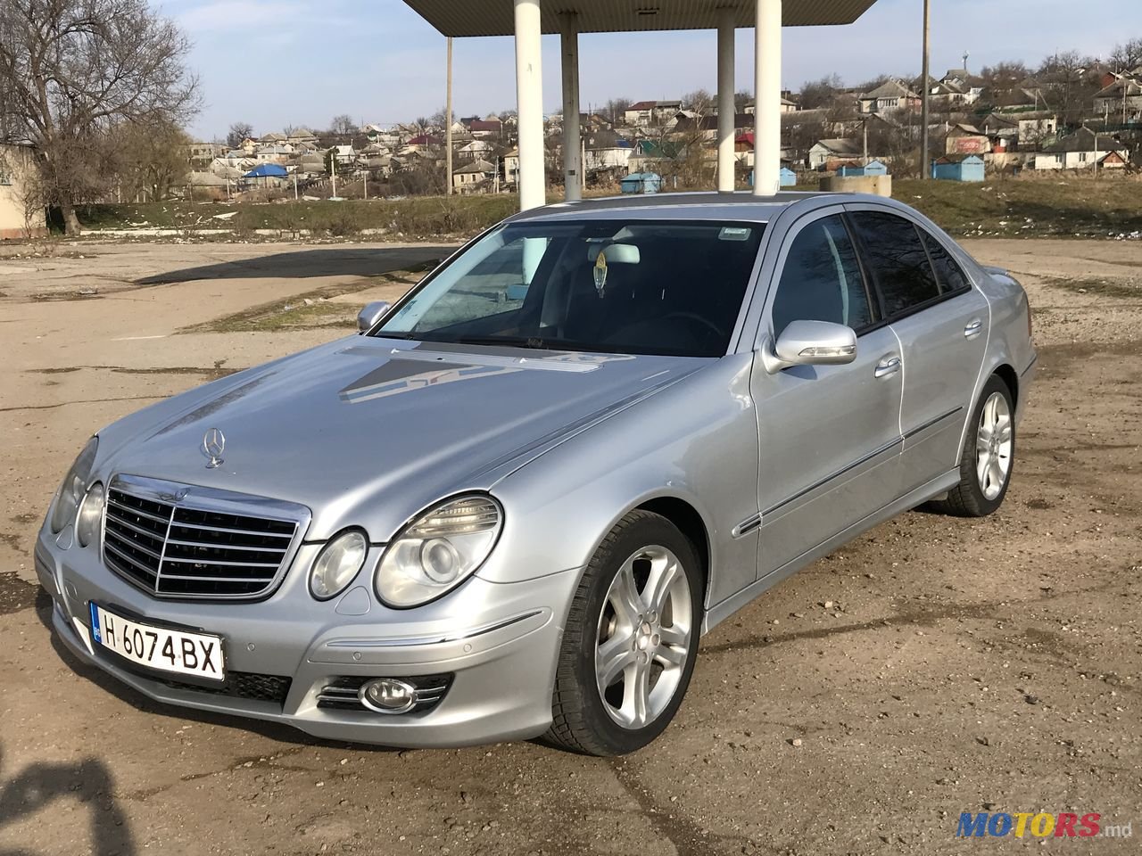 2008' Mercedes-Benz E Класс photo #2