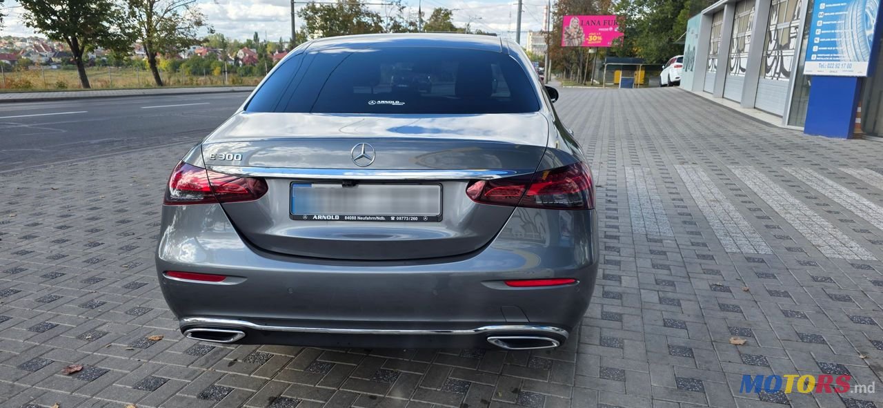 2020' Mercedes-Benz E-Class photo #6