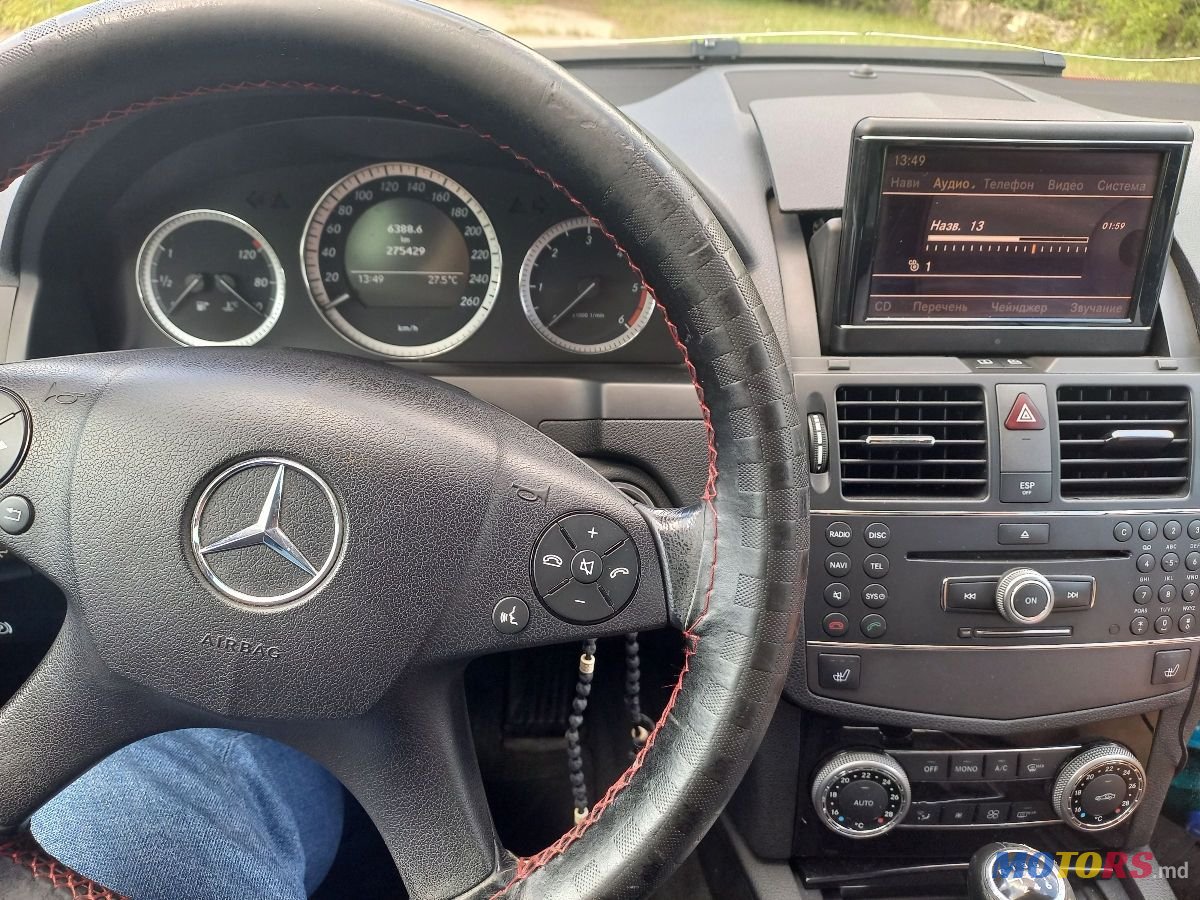 2010' Mercedes-Benz C Класс photo #4