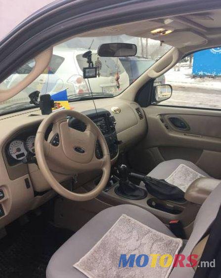 2004' Ford Maverick photo #1