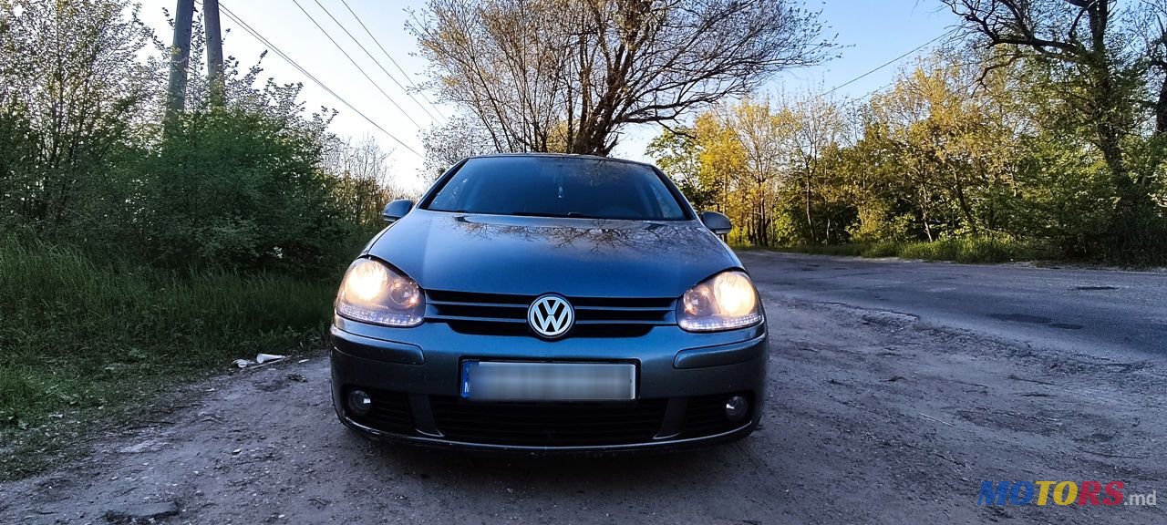 2008' Volkswagen Golf photo #1