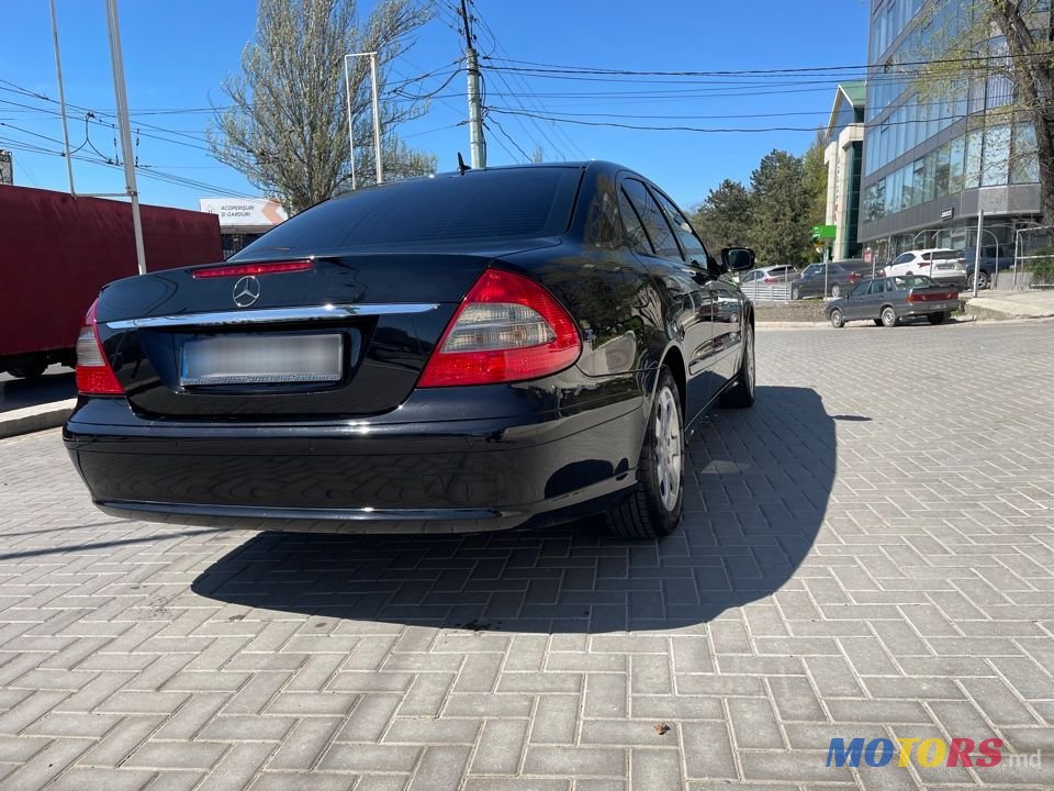 2007' Mercedes-Benz E-Class photo #3