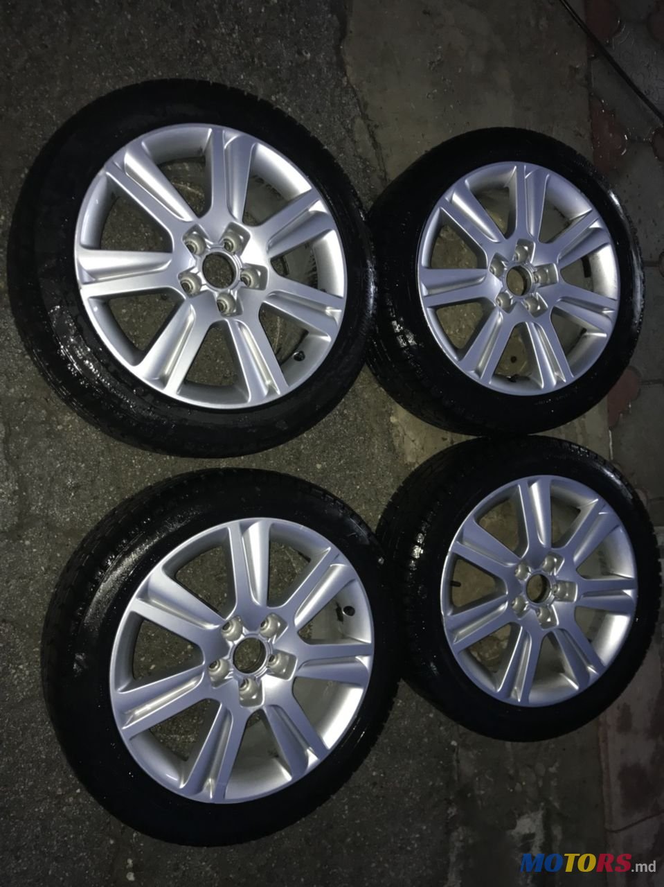 2011' Audi A4 Avant photo #7