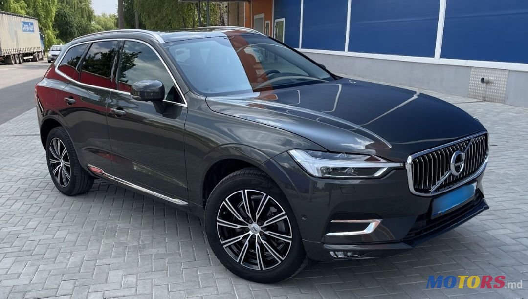 2018' Volvo XC60 photo #5