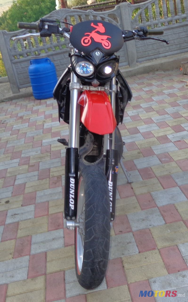 2004' Aprilia 125 photo #4