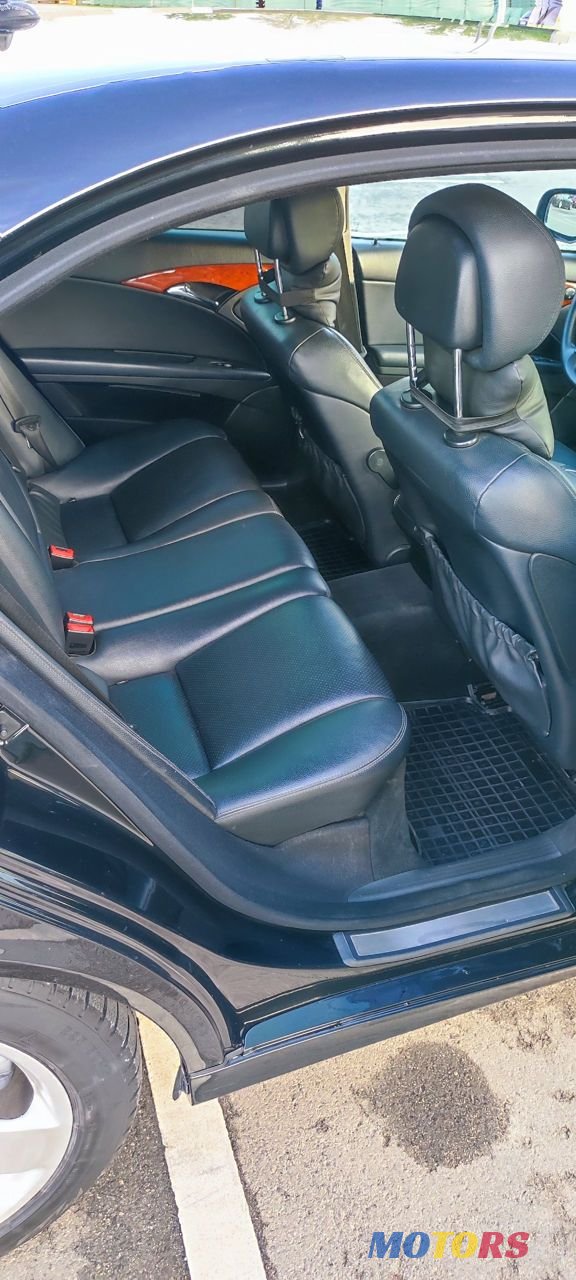 2008' Mercedes-Benz E-Class photo #6