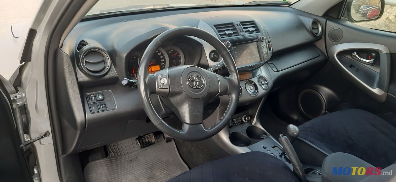 2008' Toyota RAV4 photo #6