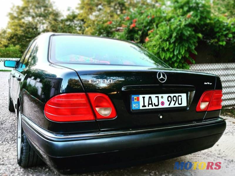 1997' Mercedes-Benz E photo #1