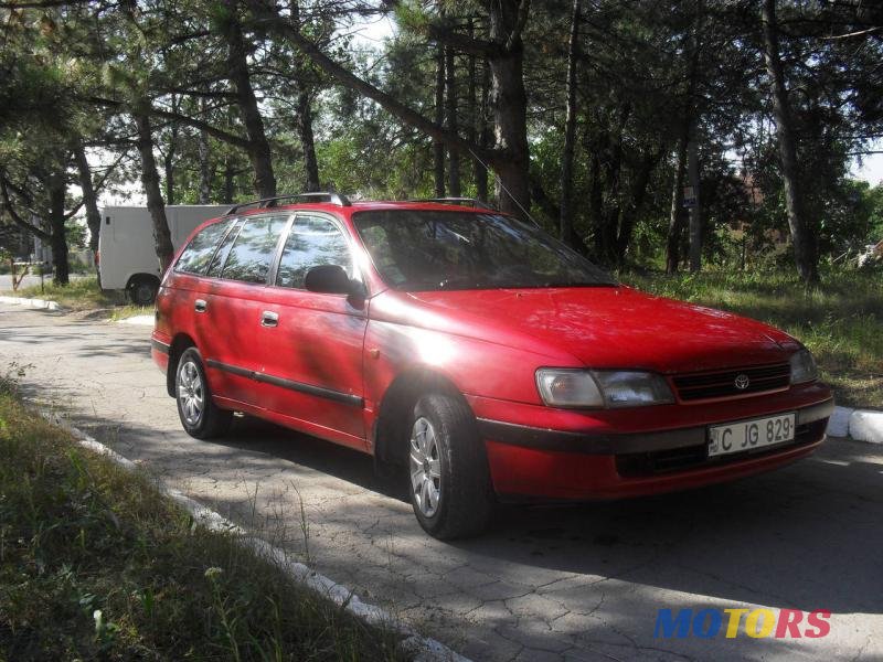 1995' Toyota Carina photo #1
