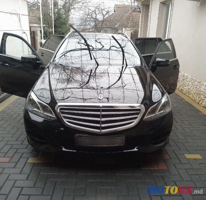 2016' Mercedes-Benz E-Class photo #1