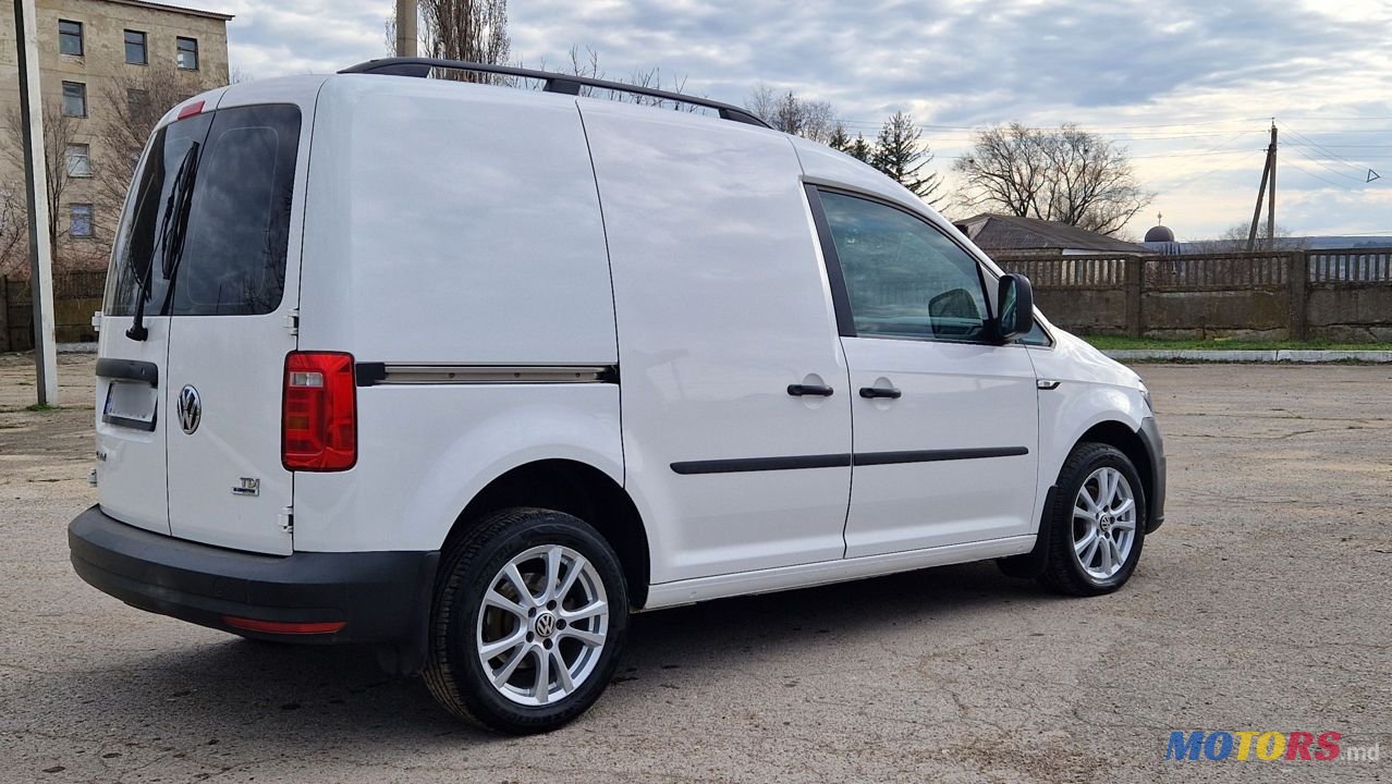2016' Volkswagen Caddy photo #4