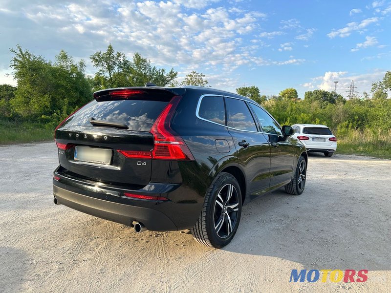 2019' Volvo XC60 photo #4