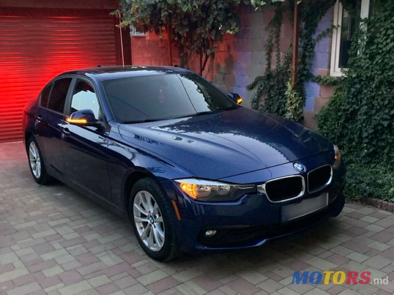 2016' BMW 3 Series photo #4