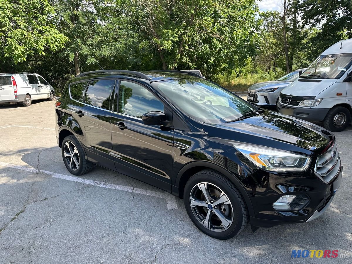 2017' Ford Escape photo #1
