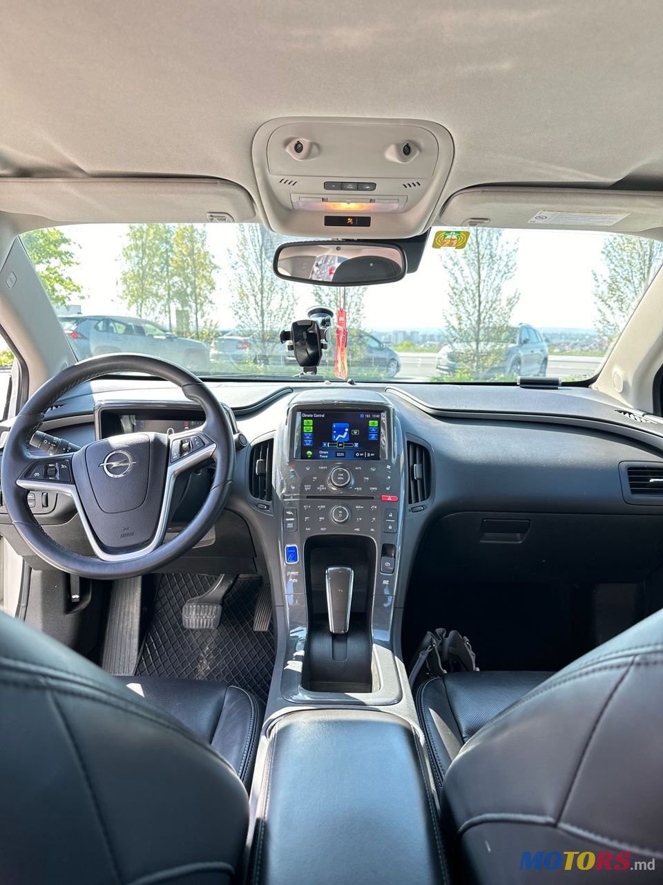 2011' Opel Ampera photo #3