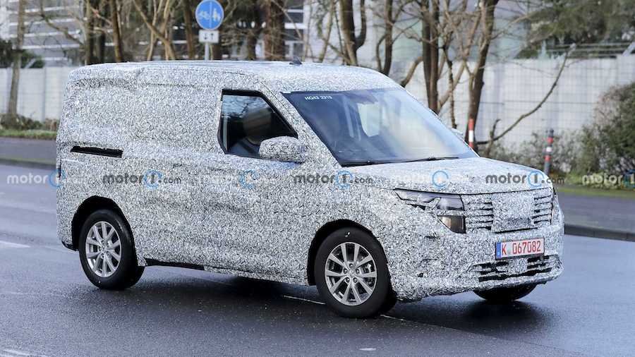 Ford Transit Courier Spied For The First Time With Production Body