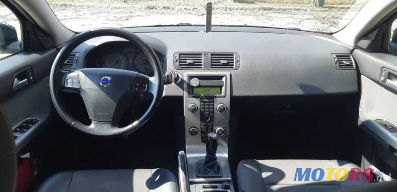 2009' Volvo V50 photo #4