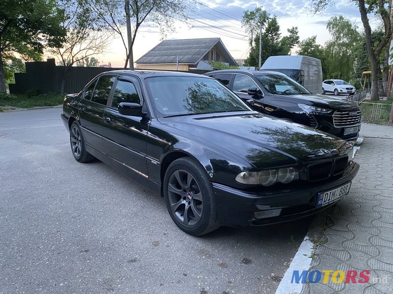 2001' BMW 7 Series photo #1