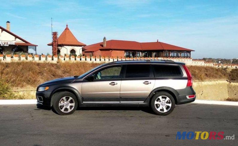 2007' Volvo XC70 photo #2