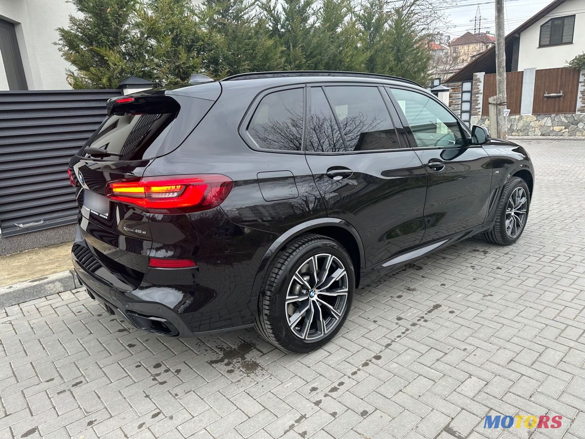 2020' BMW X5 photo #2