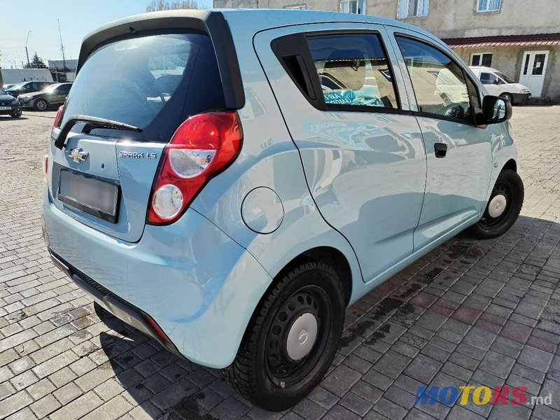 2014' Chevrolet Spark photo #2