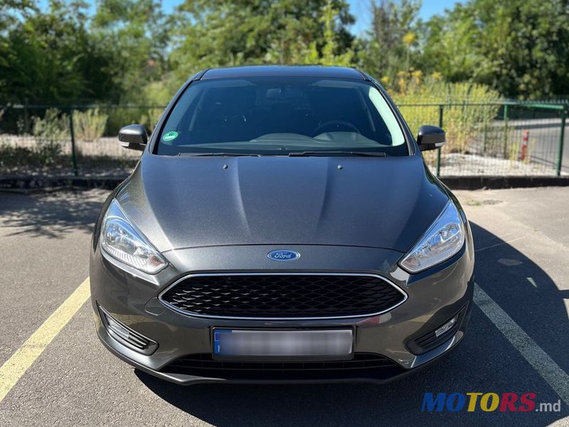 2016' Ford Focus photo #3