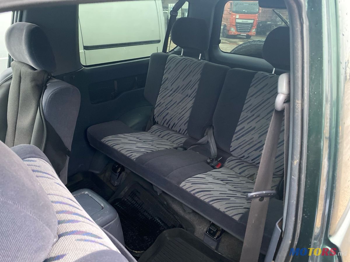 1998' Toyota Land Cruiser Prado photo #4