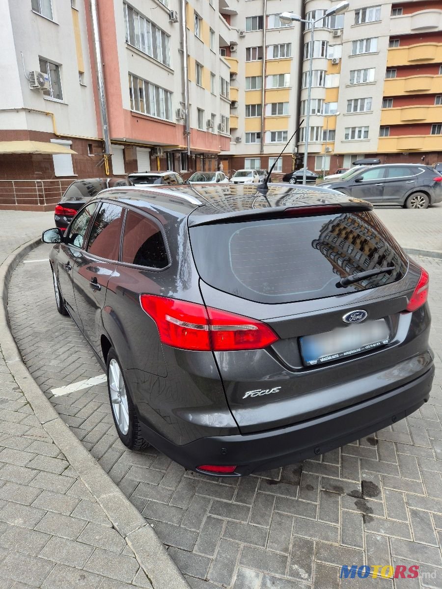 2016' Ford Focus photo #5