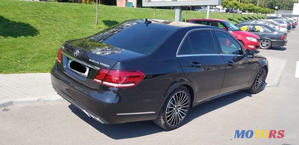 2013' Mercedes-Benz E Класс photo #4