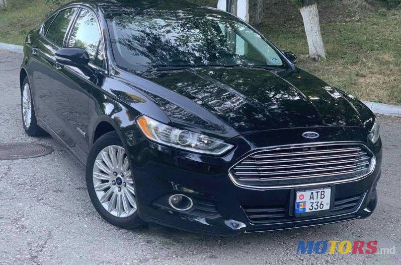 2013' Ford Fusion photo #1