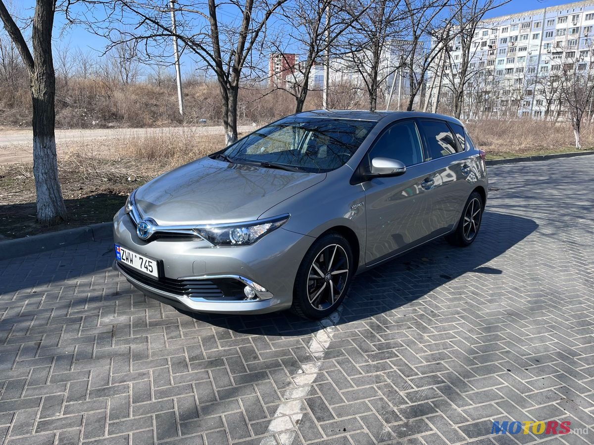 2017' Toyota Auris photo #4