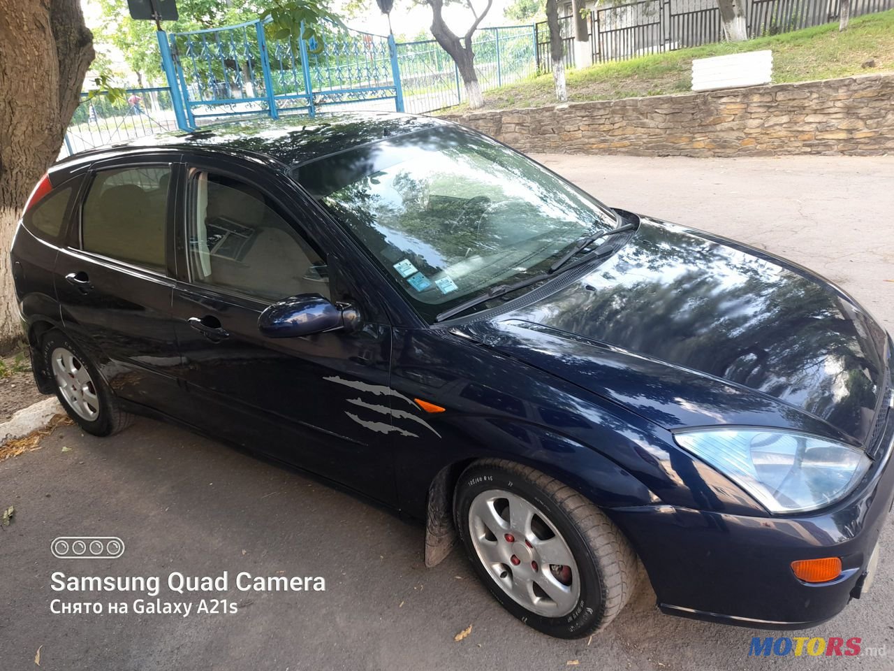 2000' Ford Focus photo #3