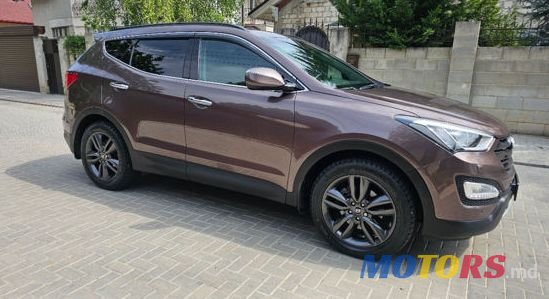 2014' Hyundai Santa Fe photo #2