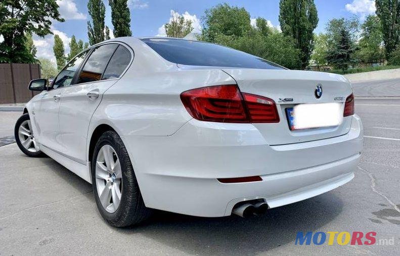 2012' BMW 5 photo #4