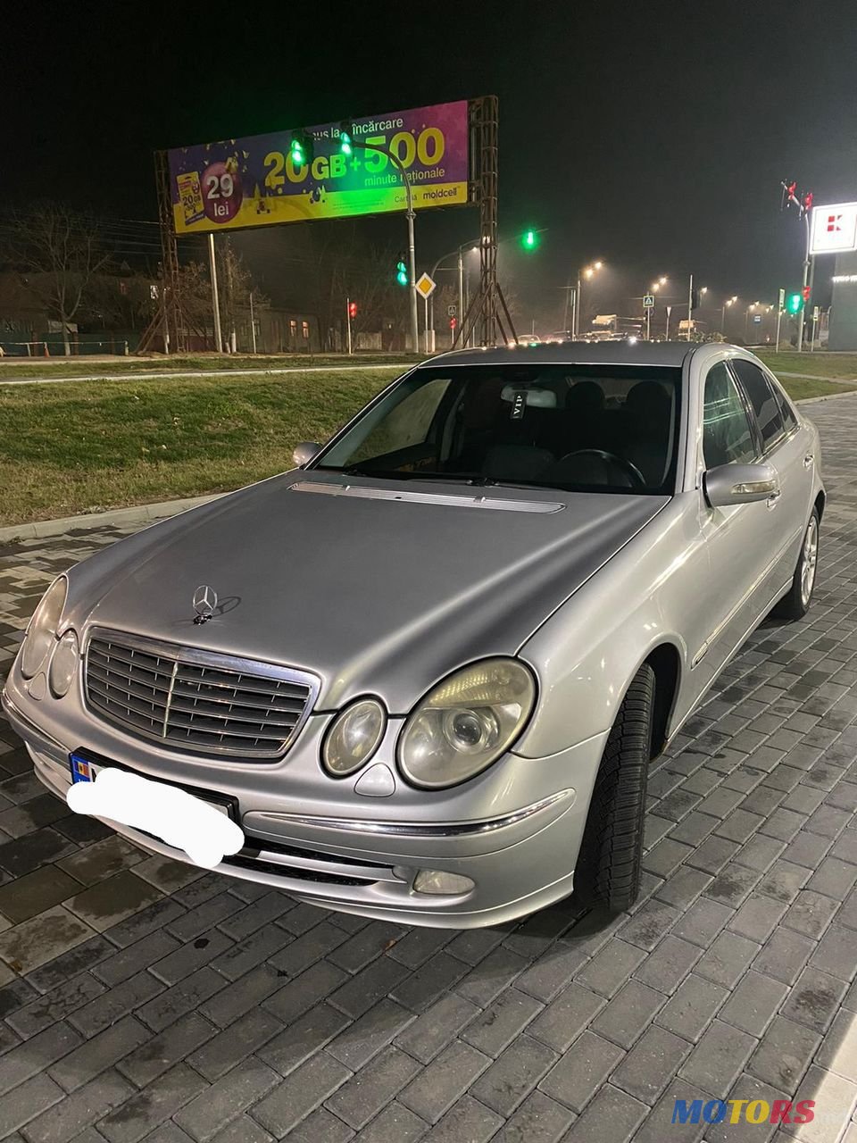 2003' Mercedes-Benz E Класс photo #2