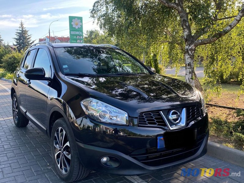 2012' Nissan Qashqai photo #1