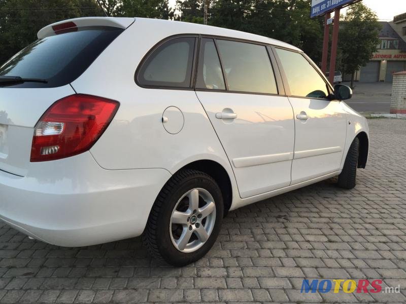 2008' Skoda Fabia photo #7