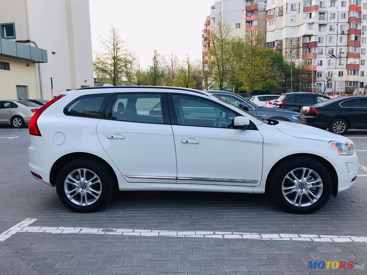 2015' Volvo XC60 photo #1