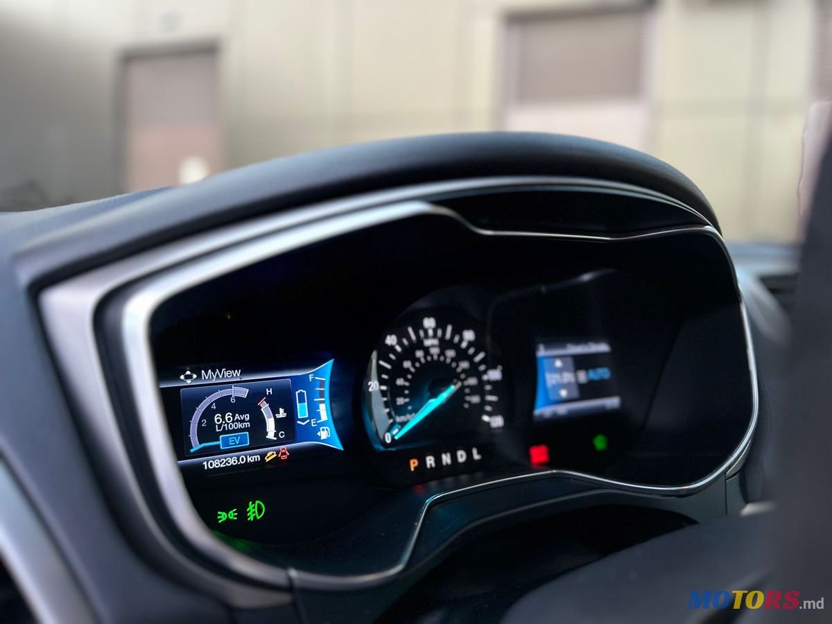 2014' Ford Fusion photo #6